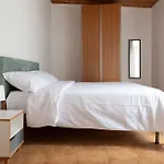 Supernova House